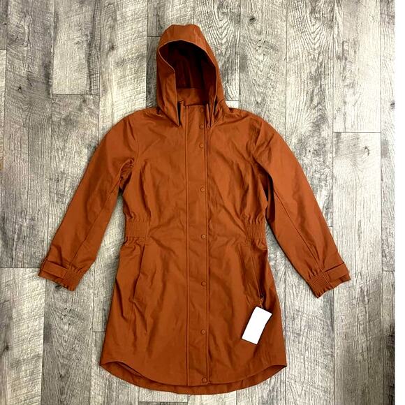 Athleta Women's Rainout Sutro Long Trench Rust Orange